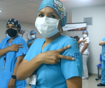 Jornada de vacunación en clínica Javier Prado